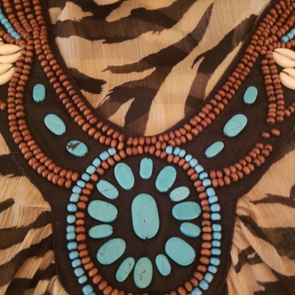 đH&MÂ LeopardâSwimsuitâCoverâUp - Picture 2 of 3